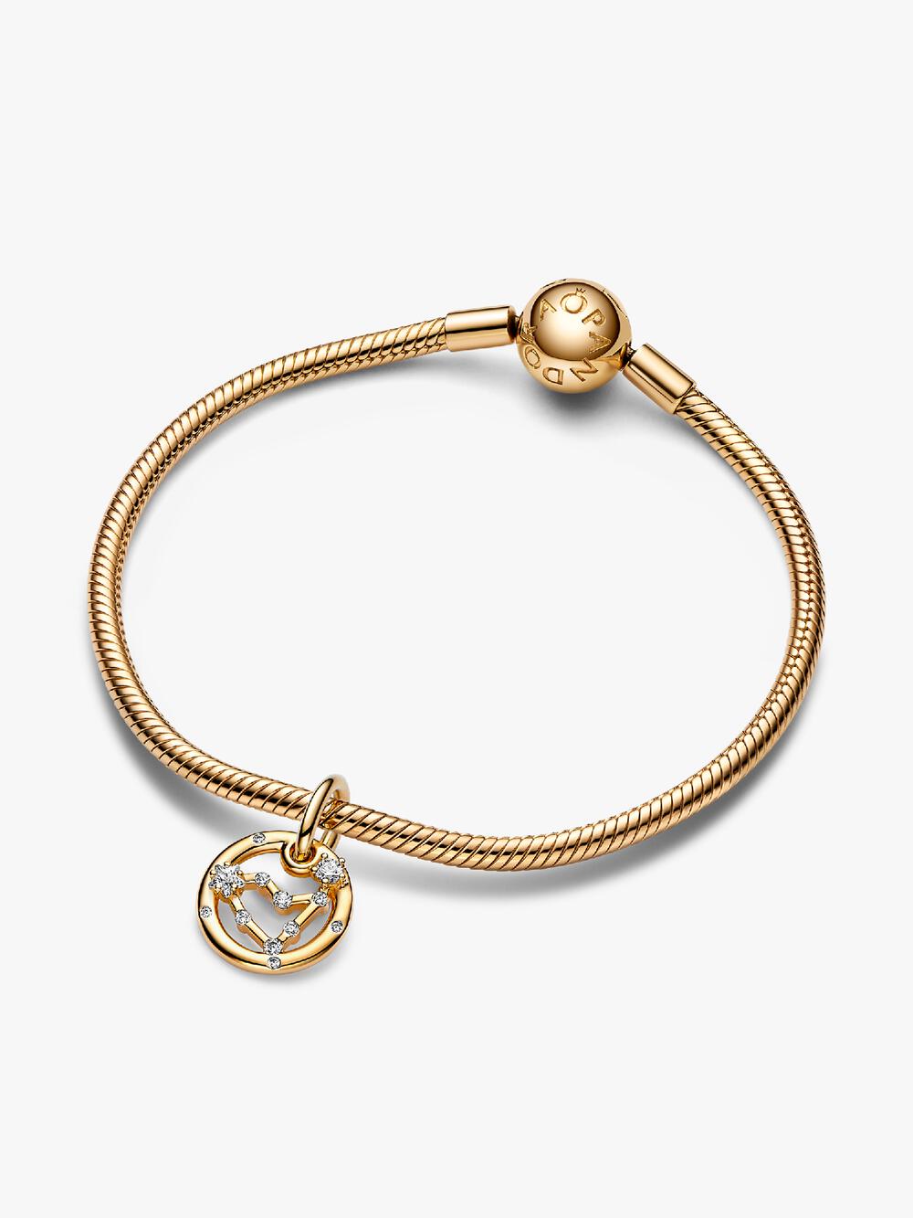 Sparkling Red Heart Ring
